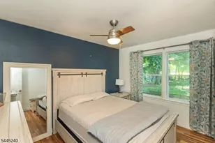30 Tobyhanna Trail, Hopatcong, NJ 07843 - Photo 10