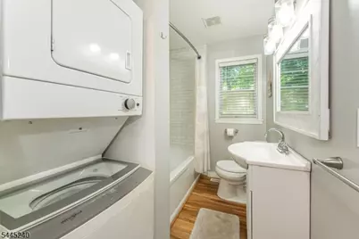30 Tobyhanna Trl, Hopatcong, NJ 07843 - Photo 18