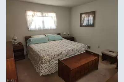201 1st St, Middlesex, NJ 08846 - Photo 6