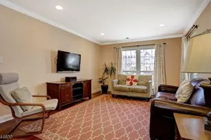 18 Knox Ct Ondo, Bernards Township, NJ 07920 - Photo 10