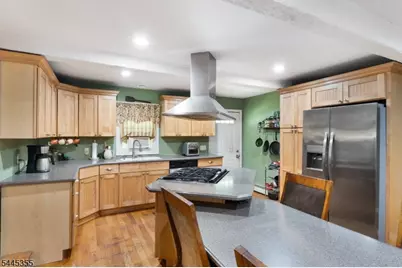 54 Skytop Rd, Wantage, NJ 07461 - Photo 4