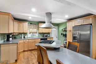 54 Skytop Rd, Wantage, NJ 07461 - Photo 4