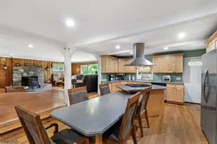 54 Skytop Rd, Wantage, NJ 07461 - Photo 2
