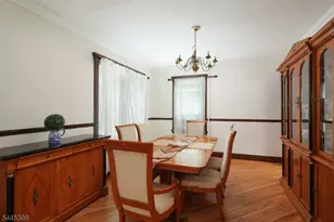 140 Valentine Pl, Woodbridge Township, NJ 07095 - Photo 10
