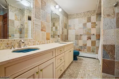 49 Cherokee Ct, Sparta Township, NJ 07871 - Photo 28