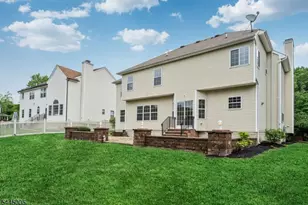 628 Skyline Dr, Jefferson Township, NJ 07849 - Photo 32