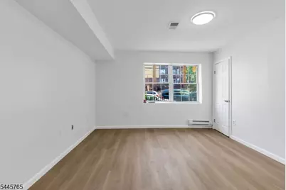 328-330 Hawthorne Ave, Newark, NJ 07112 - Photo 22