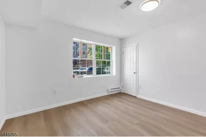 328-330 Hawthorne Ave, Newark, NJ 07112 - Photo 16
