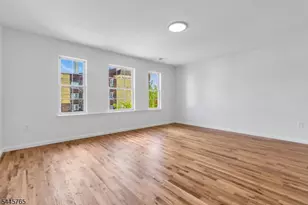 328-330 Hawthorne Ave, Newark, NJ 07112 - Photo 18