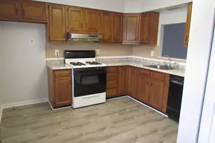 112 S 12th Ave, Manville, NJ 08835 - Photo 4