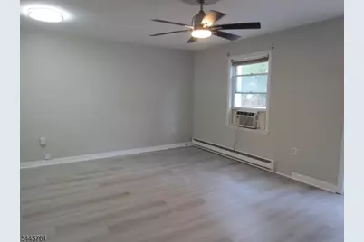 112 S 12th Ave, Manville, NJ 08835 - Photo 8