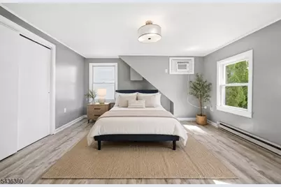 298 Fairway Ave, Belleville, NJ 07109 - Photo 12