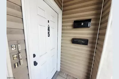 45 Winans Ave #1, Newark, NJ 07108 - Photo 4