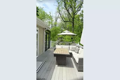 5 Lower Notch Rd, Woodland Park, NJ 07424 - Photo 12
