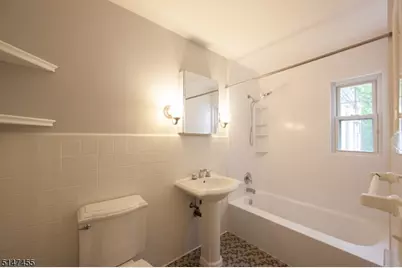 30 Chestnut Hill Pl, Glen Ridge, NJ 07028 - Photo 6