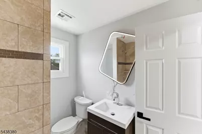 579 Newark Ave, Kenilworth, NJ 07033 - Photo 34