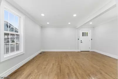 579 Newark Ave, Kenilworth, NJ 07033 - Photo 20