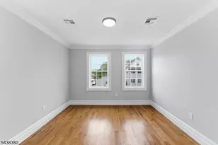579 Newark Ave, Kenilworth, NJ 07033 - Photo 32