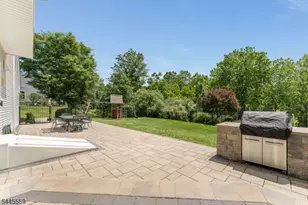 15 Chalfonte Dr, Clinton Township, NJ 08833 - Photo 18
