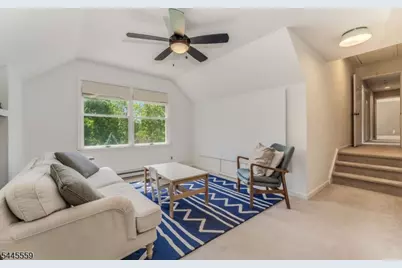 15 Chalfonte Dr, Clinton Township, NJ 08833 - Photo 34