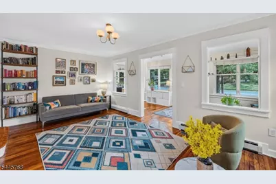 453 S Maple Ave, Glen Rock, NJ 07452 - Photo 8