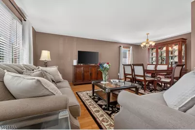 112 Lincoln Ave, North Arlington, NJ 07031 - Photo 4