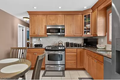 112 Lincoln Ave, North Arlington, NJ 07031 - Photo 12