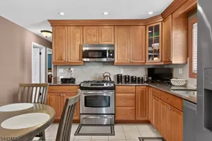 112 Lincoln Ave, North Arlington, NJ 07031 - Photo 12