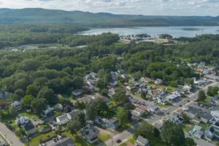 923 Ringwood Ave, Wanaque, NJ 07420 - Photo 2