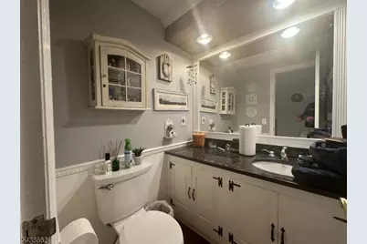 30 Dogwood Dr, Chester, NJ 07930 - Photo 10