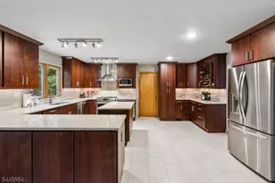 15 Sweetwood Dr, Randolph Township, NJ 07869 - Photo 20