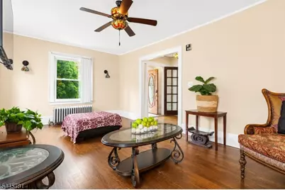 585 Ridge St, Newark, NJ 07104 - Photo 6