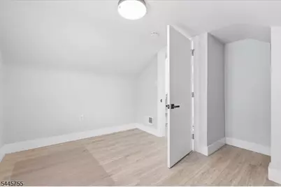 24 Kingsley St, West Orange Township, NJ 07052 - Photo 24
