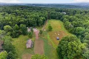 41 Featherbed Ln, Raritan Township, NJ 08822 - Photo 12