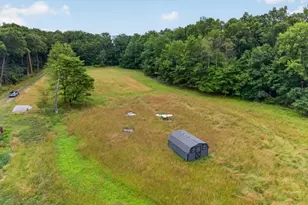 41 Featherbed Ln, Raritan Township, NJ 08822 - Photo 16