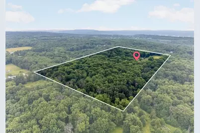 41 Featherbed Lane, Raritan Township, NJ 08822 - Photo 2