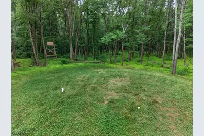 41 Featherbed Lane, Raritan Township, NJ 08822 - Photo 4