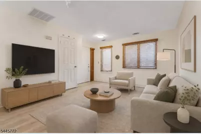 7 Westchester Ter, Clinton Township, NJ 08801 - Photo 2