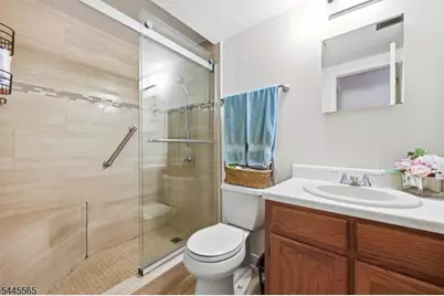 28 Iron Forge Sq #28, Pompton Lakes, NJ 07442 - Photo 16