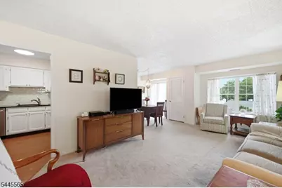 28 Iron Forge Sq #28, Pompton Lakes, NJ 07442 - Photo 12