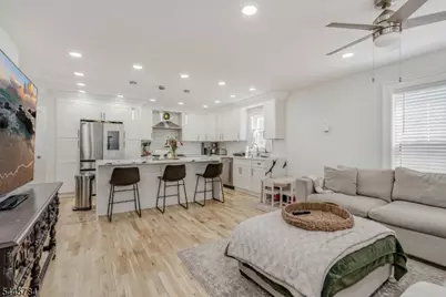 75 High St, Newton, NJ 07860 - Photo 8
