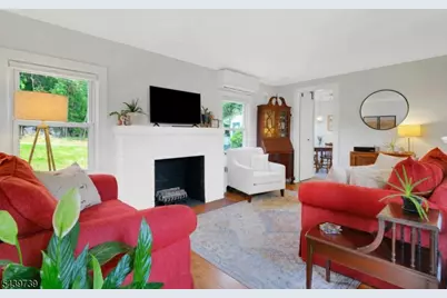 4 Lakeview Ave, Mount Olive, NJ 07828 - Photo 6