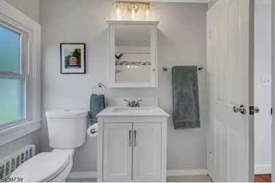 4 Lakeview Ave, Mount Olive, NJ 07828 - Photo 18