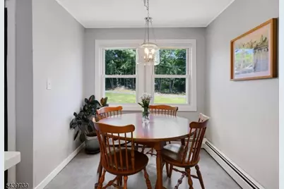 4 Lakeview Ave, Mount Olive, NJ 07828 - Photo 8