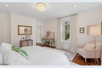 40 Oakwood Ave, Montclair, NJ 07043 - Photo 18