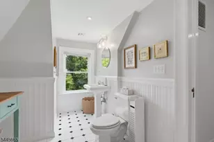40 Oakwood Ave, Montclair, NJ 07043 - Photo 30