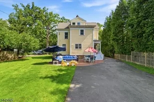 40 Oakwood Ave, Montclair, NJ 07043 - Photo 32