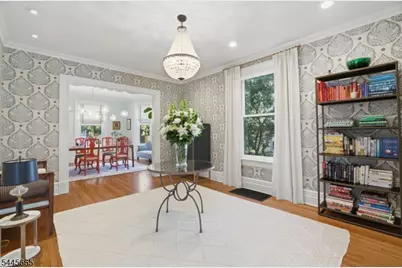 40 Oakwood Ave, Montclair, NJ 07043 - Photo 6