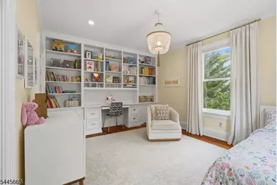 40 Oakwood Ave, Montclair, NJ 07043 - Photo 24