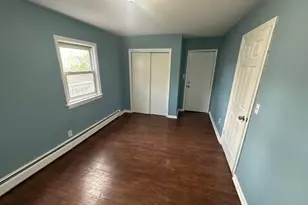 36 Allen St, Irvington, NJ 07111 - Photo 2